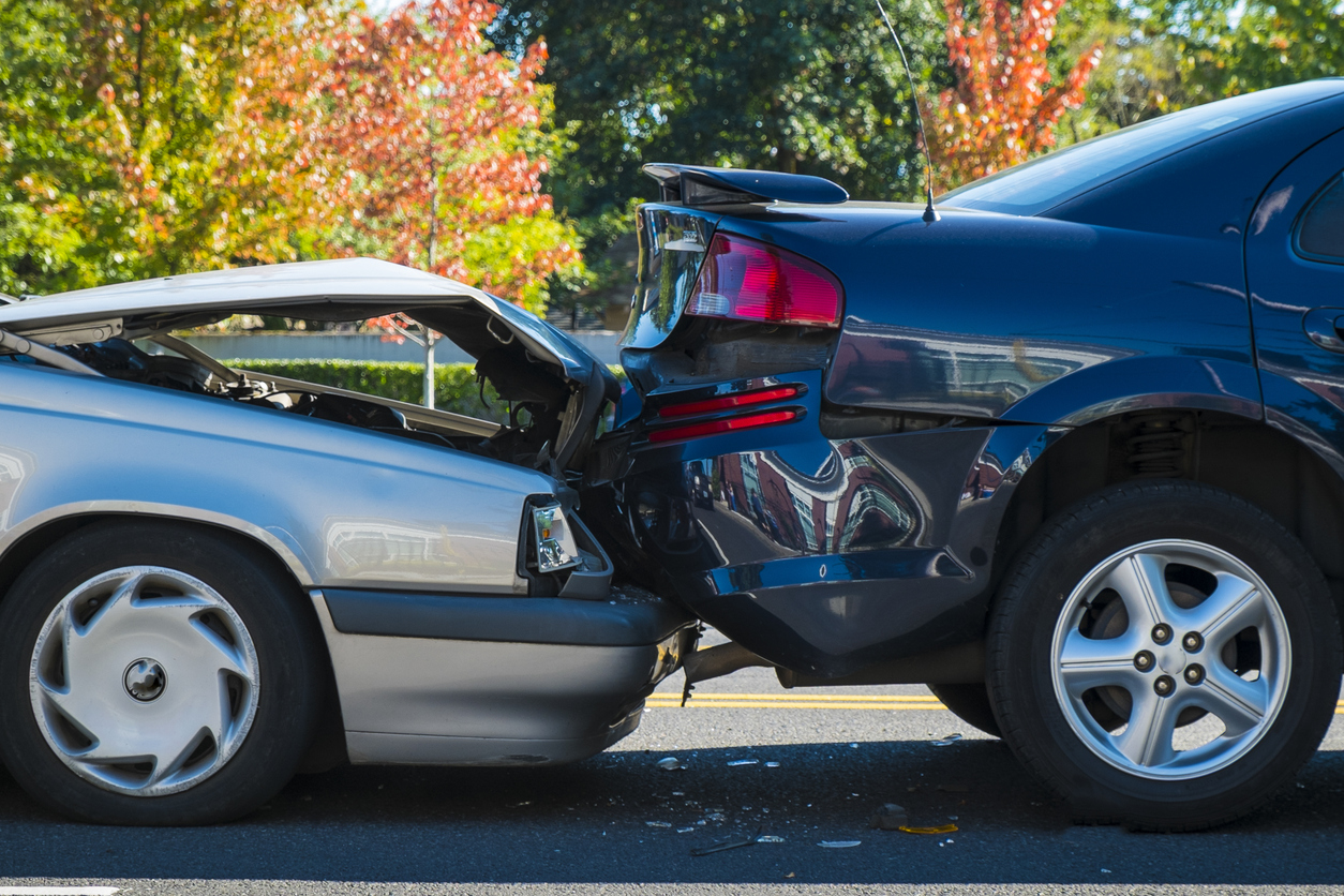 What Does a Car Accident Lawyer in Kansas City Do?
